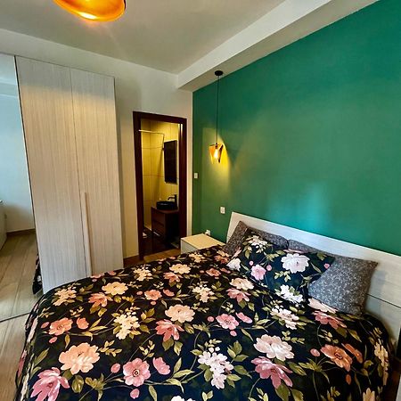 Airport Accommodation Deluxe Bedroom And Private Bathroom Near Airport Self Check In And Self Check Out Mqabba Exterior foto