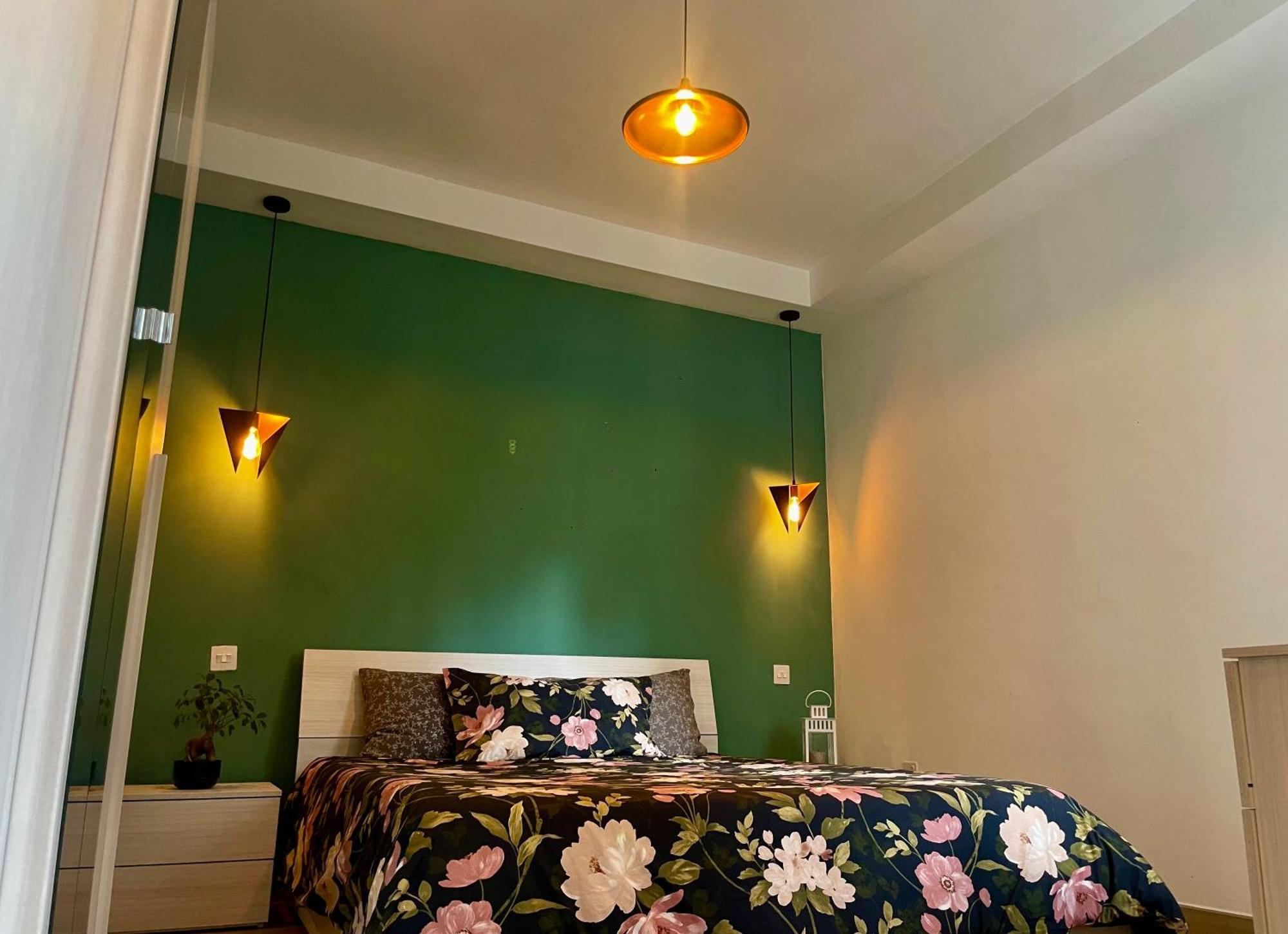 Airport Accommodation Deluxe Bedroom And Private Bathroom Near Airport Self Check In And Self Check Out Mqabba Exterior foto