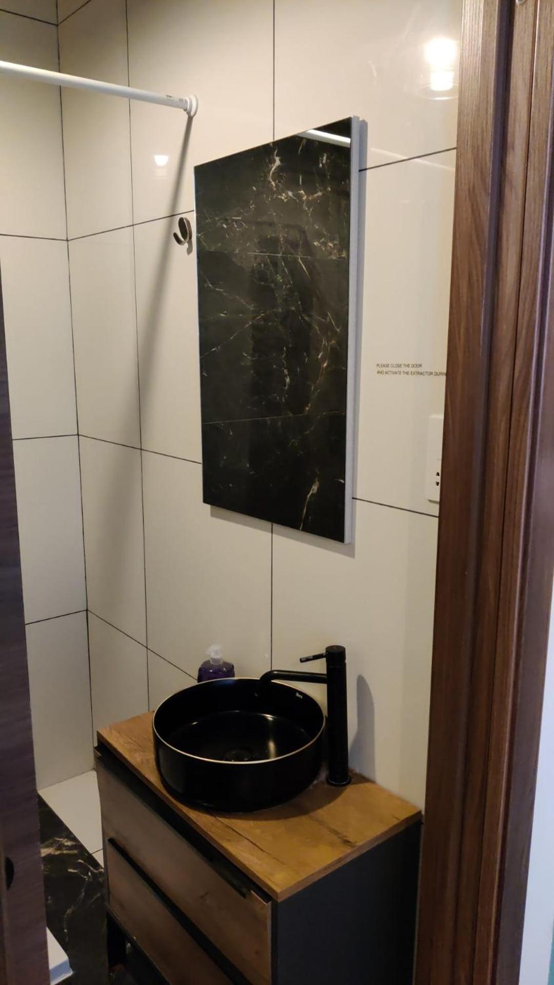 Airport Accommodation Deluxe Bedroom And Private Bathroom Near Airport Self Check In And Self Check Out Mqabba Exterior foto